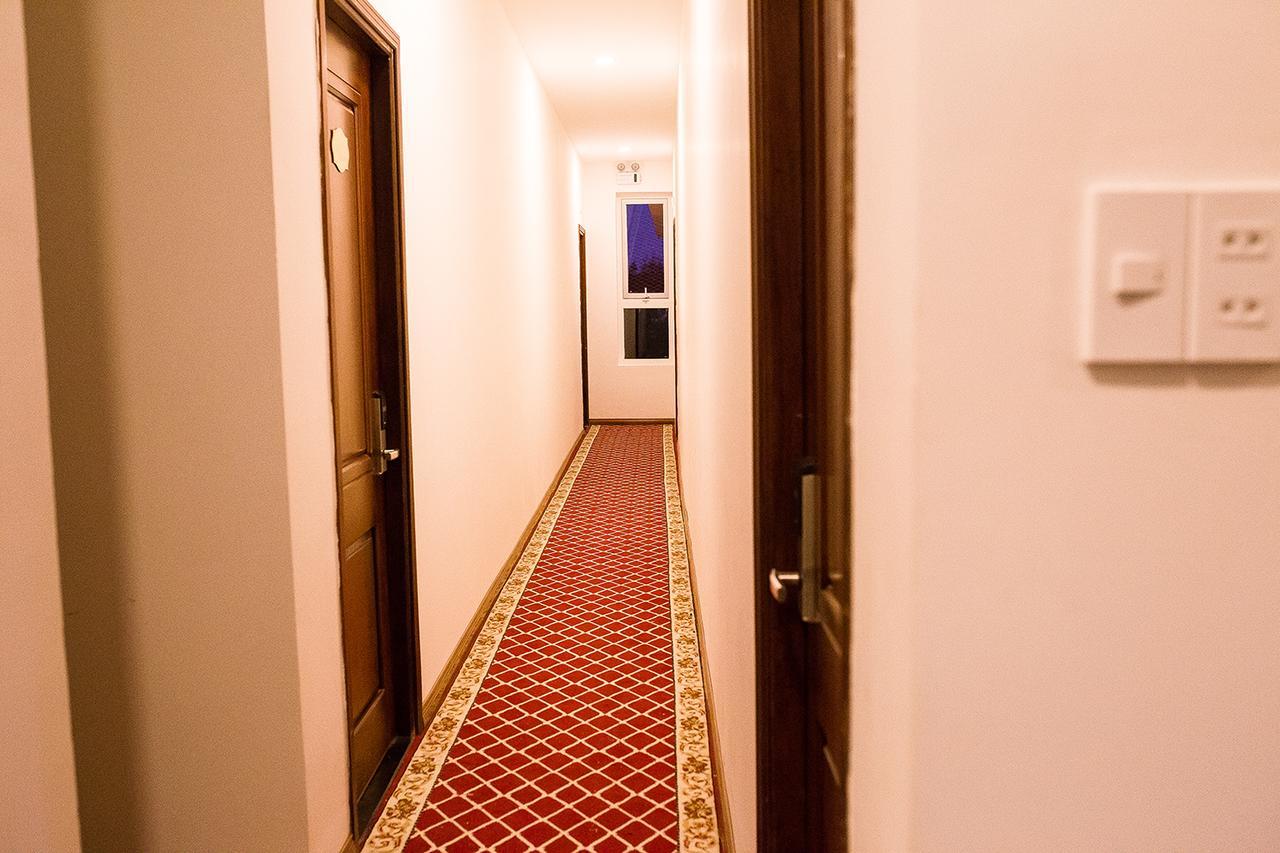 Hotel Bazan Xanh Buôn Ma Thuột Esterno foto